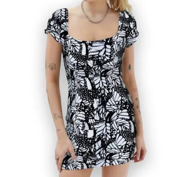 Urban Outfitters Dresses & Skirts - Urban Outfitters Black & White Butterfly Bodycon Dress